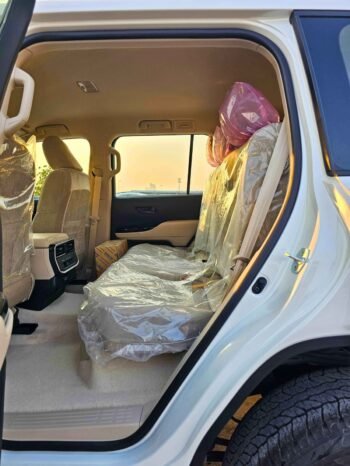 TOYOTA LANDCRUISER Image 13