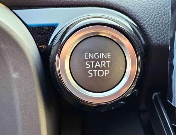 TOYOTA LANDCRUISER Image 7