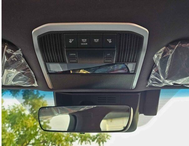 TOYOTA LANDCRUISER Image 14