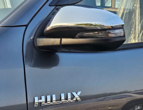 TOYOTA HILUX Image 20