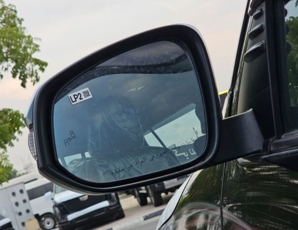 TOYOTA HILUX Image 12