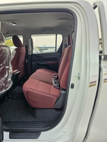 TOYOTA HILUX Image 7