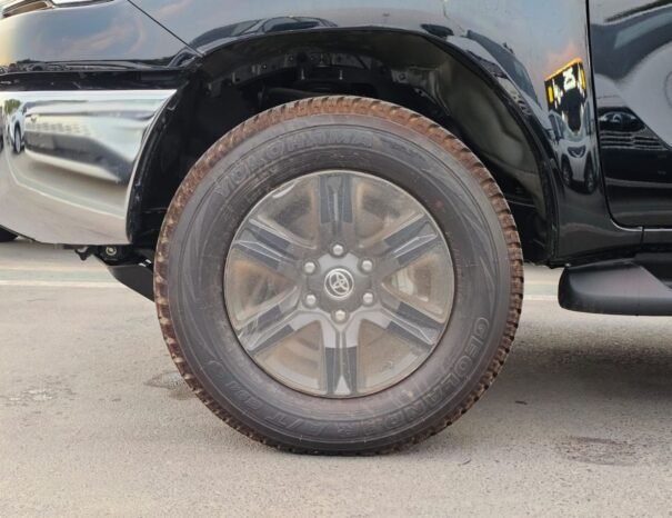 TOYOTA HILUX Image 27