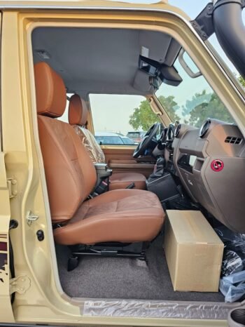 TOYOTA LANDCRUISER HARD-TOP Image 19