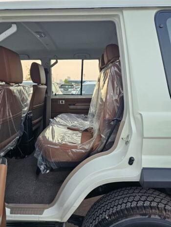 TOYOTA LANDCRUISER HARD-TOP Image 16