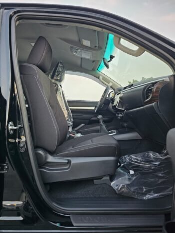 TOYOTA HILUX Image 14