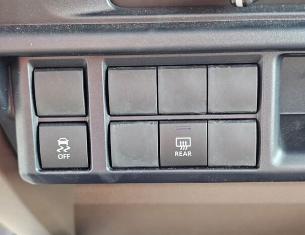 TOYOTA LANDCRUISER HARD-TOP Image 5