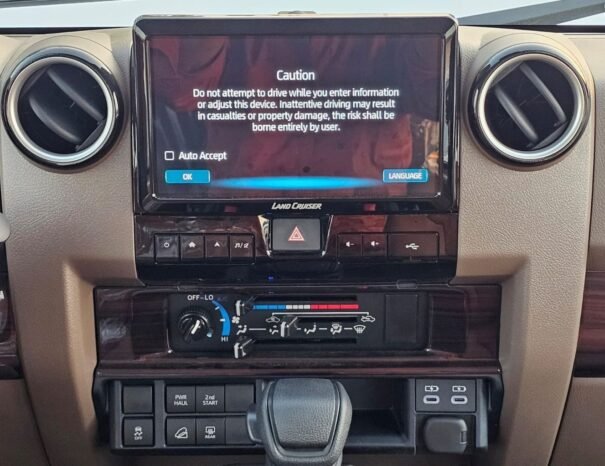 TOYOTA LANDCRUISER HARD-TOP Image 2