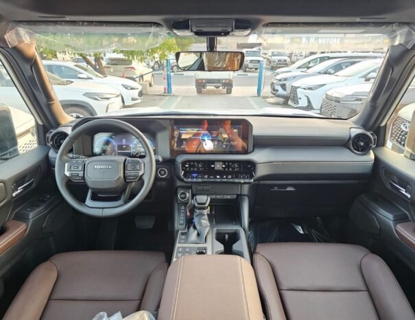 TOYOTA LANDCRUISER PRADO Image 2