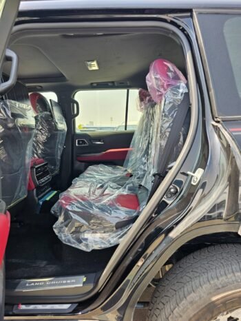 TOYOTA LANDCRUISER Image 15