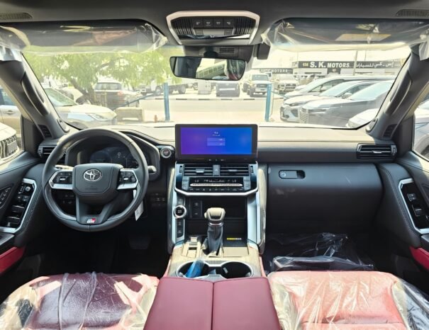 TOYOTA LANDCRUISER Image 4