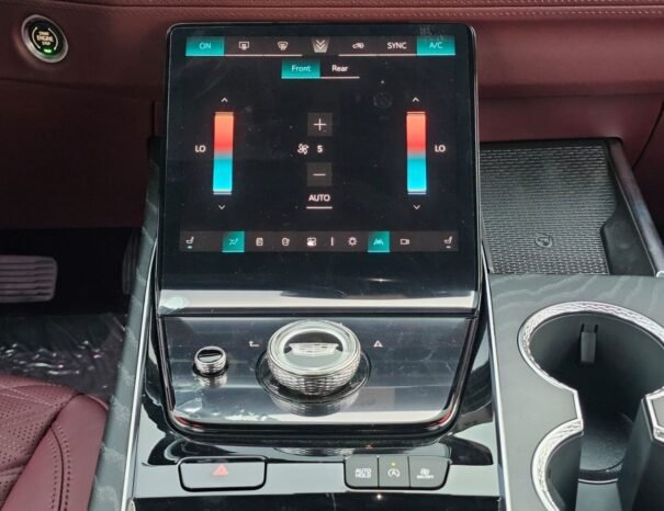 CADILLAC ESCLADE Image 3