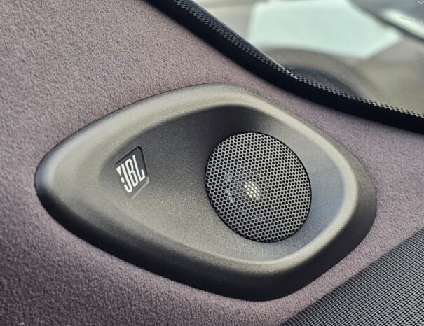 TOYOTA LANDCRUISER Image 4