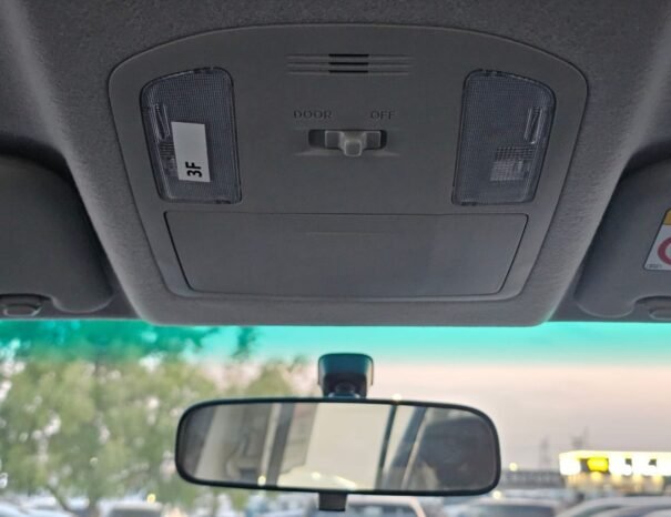 TOYOTA HILUX Image 13