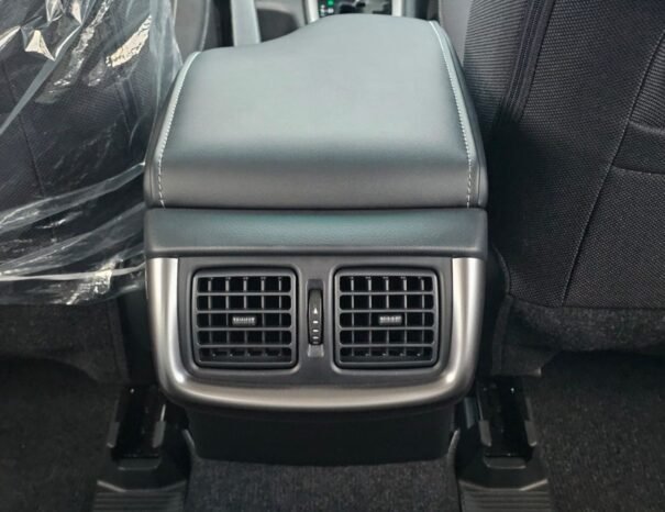 TOYOTA HILUX Image 18