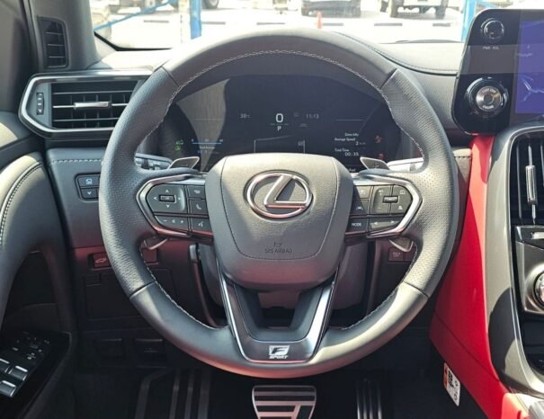 LEXUS LX 600 Image 7