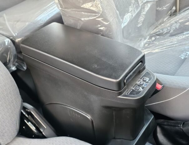 TOYOTA LANDCRUISER HARD-TOP Image 28