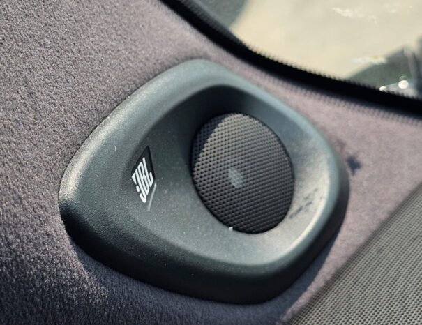 TOYOTA LANDCRUISER Image 11