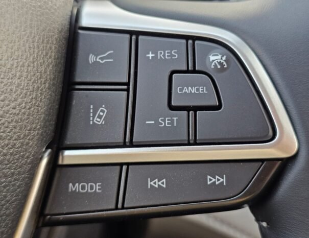 TOYOTA HIGHLANDER Image 9