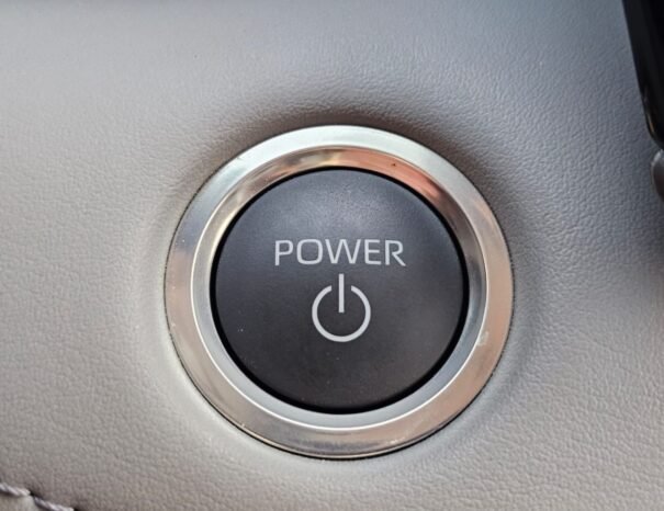 TOYOTA HIGHLANDER Image 11