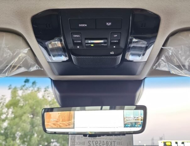 TOYOTA LANDCRUISER PRADO Image 12