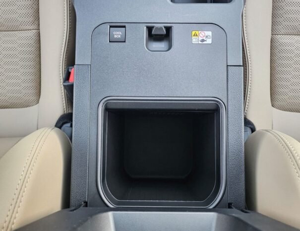 TOYOTA LANDCRUISER PRADO Image 13