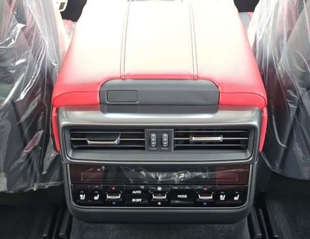 LEXUS LX 600 Image 13
