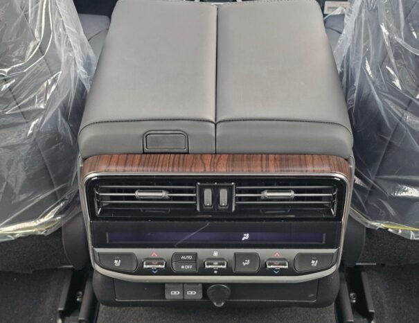 TOYOTA LANDCRUISER Image 14