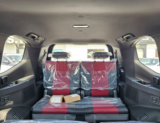 TOYOTA LANDCRUISER Image 30