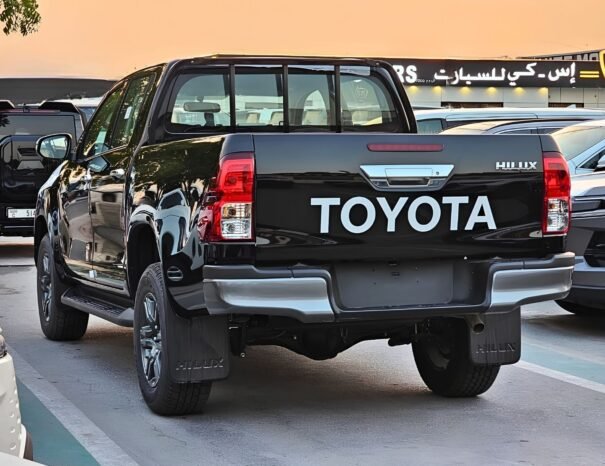 TOYOTA HILUX Image 15