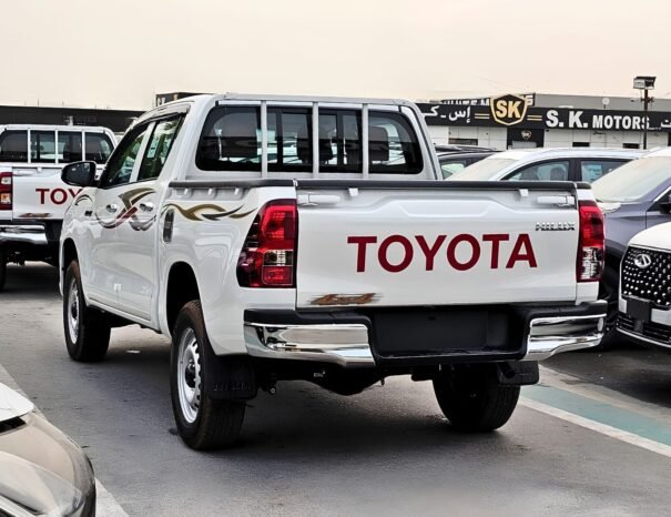 TOYOTA HILUX Image 12