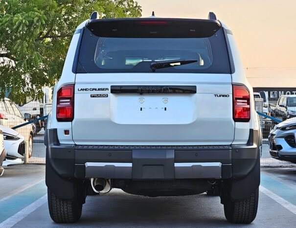 TOYOTA LANDCRUISER PRADO Image 21