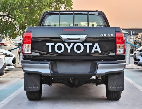 TOYOTA HILUX Image 17