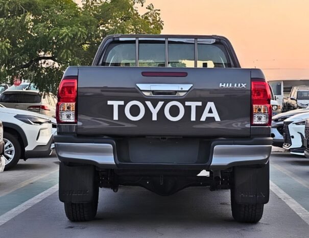 TOYOTA HILUX Image 17