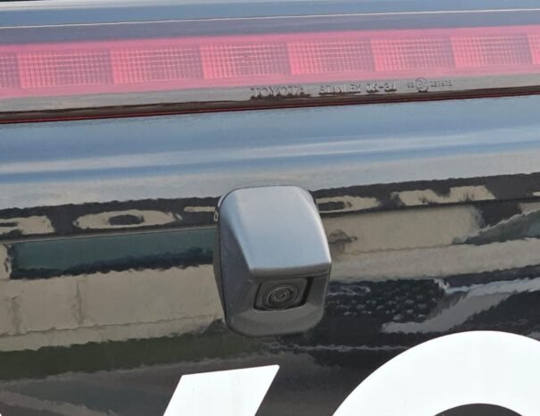TOYOTA HILUX Image 21