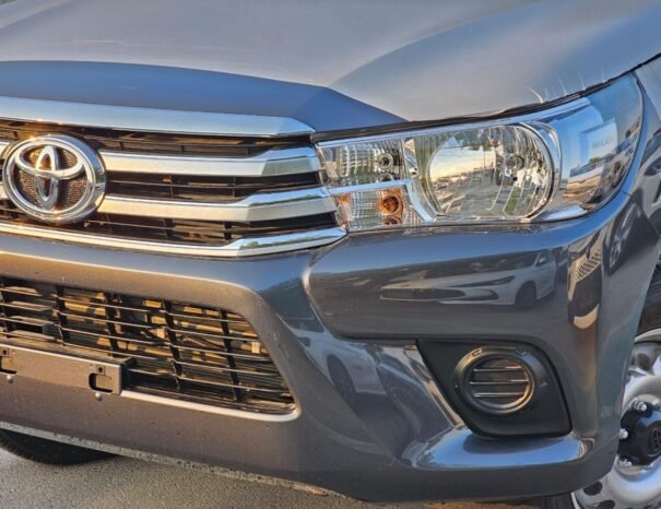 TOYOTA HILUX Image 19