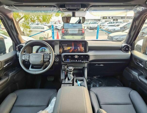 TOYOTA PRADO Image 6