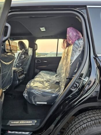 TOYOTA LANDCRUISER Image 16