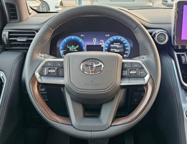 TOYOTA LANDCRUISER Image 7