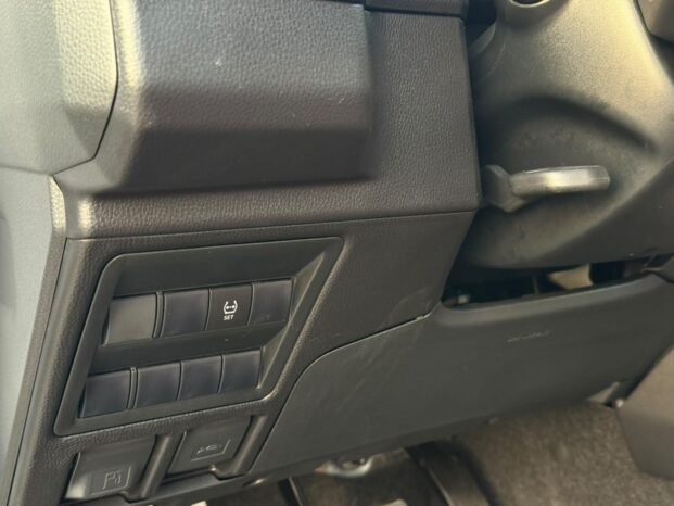 TOYOTA HILUX Image 4